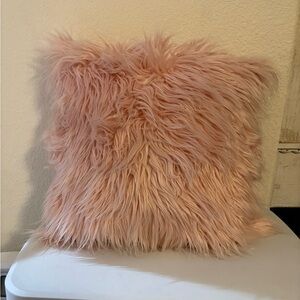 Phantoscope Pink Faux Fur Pillow 18”x18”